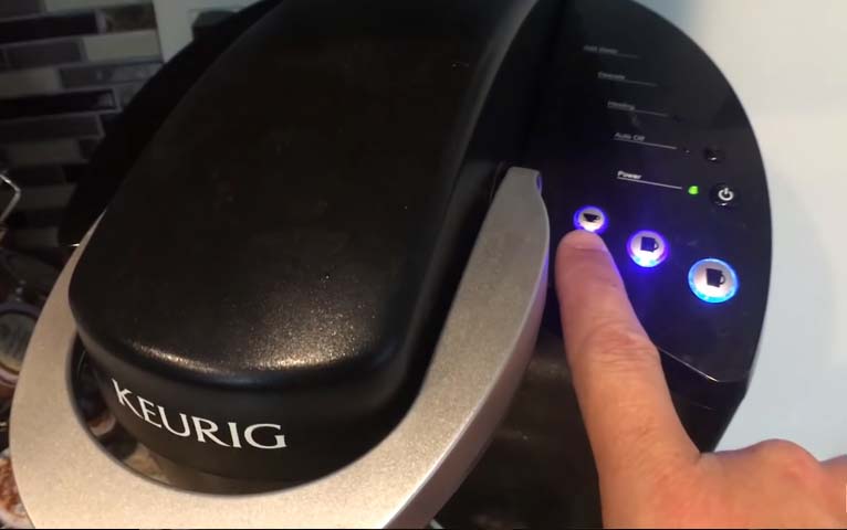 selecting the cup size on keurig