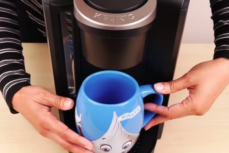                                             Keurig coffee machine not brewing any coffee into the cup